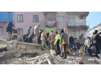 Yıkılan binaları yapan sorumlular mercek altına alındı