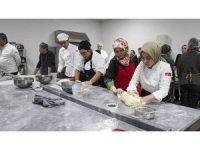 SUBÜ depremzedeler için ekmek üretimine başladı
