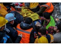 Enkaz altından 110 saat sonra hayata dönüş