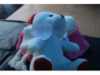 Yardım kolisinden çıkan not duygulandırdı