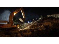 Hayat sitesinde umutlu bekleyiş: 6. günde enkazda yaşam izi