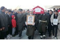 Depremde şehit olan sözleşmeli er son yolculuğuna uğurlandı