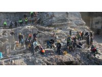 Diyarbakır’da enkaz çalışmaları 7’inci gününde devam ediyor