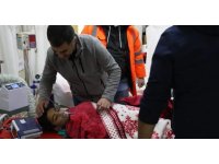 Hatay’da 150 saat sonra anne ve oğlu sağ kurtarıldı