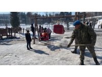 41’inci Komando Tugay Komutanlığı yardım faaliyetlerine devam ediyor