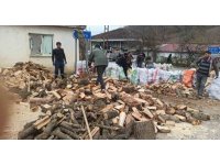 Vatandaşlar deprem bölgesine odun göndermek için seferber oldu