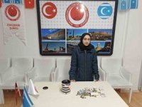 Eskişehir’de Iraklı genç kumbarası depremzedelere bağışladı