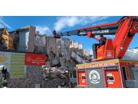 Denizli Büyükşehir ekipleri 36 cana can oldu