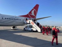 İspanyol kurtarma ekibi güllerle uğurlandı: "Güle güle Türkiye"