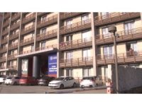 İstanbul’a gelen depremzedeler yurtlara yerleştiriliyor