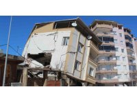 Depremin şaşırtan karesi