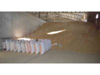 Siirt’ten deprem bölgesinde 2 tır yem gönderildi