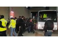 İskenderun’da hırsızlık ve yağma suçu şüphelilerine saldırı