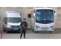 Yıkılan apartman sorumluları adliyede
