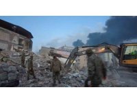 Binlerce Mehmetçik deprem bölgesinde yardım faaliyetlerine devam ediyor