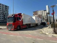 Nüfus Müdürlüğü deprem bölgelerinde kimliğini kaybeden vatandaşlar için hizmet veriyor