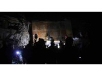 Depremin 232. saatinde umutlu bekleyiş