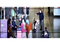 Soluk borusuna yemek takılan depremzedeyi ‘Heimlich’ manevrası kurtardı