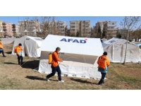 Deprem bölgesinde salgın hastalıklara karşı dezenfekte çalışmaları sürüyor