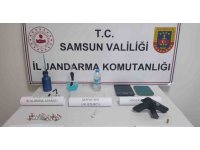 Jandarma iş yerinde uyuşturucu ele geçirdi