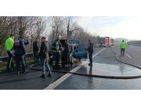 Diyarbakır’dan İstanbul’a giden ailenin aracı yandı