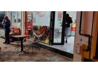 Bursa’da husumetlilerin satırlı, silahlı kavgasında kan aktı: 1 yaralı