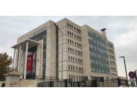 Ağır hasarlı binadan hırsızlık yapan şüpheli tutuklandı