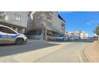 Yakınları haber alamıyordu, 25 yaşındaki genç evinde ölü bulundu