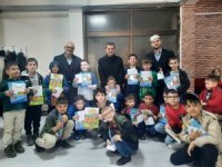 Depremzede kardeşleri için harçlıklarını bağışladılar