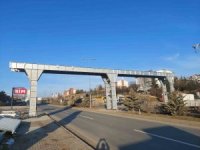 Kastamonu’da yaya üstgeçidinin tabliye montajı yapıldı