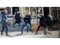 Şanlıurfa’da 8 kişinin yaralandığı taşlı sopalı kavga kamerada