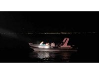 20 düzensiz göçmen kurtarıldı, 48’i yakalandı