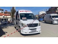Bindiği minibüste öldü