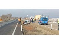Depremzede aile kaza yaptı: 1 ölü, 3 yaralı