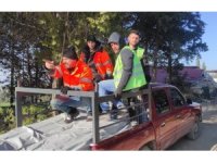 Gönüllü NEVÜ öğrencileri deprem bölgesinde