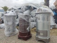 Meslek liselerince depremzedeler için üretilen ürünler çadır kentlerde