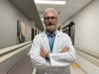 Deprem bölgesinden gelen doktor: "Meslektaşlarımın depremzede olmasına rağmen nasıl çalıştıklarını gördüm"