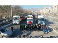 Kayseri’de belediyelerin deprem bölgesine yardımları sürüyor