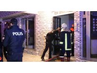 Afyonkarahisar’da bir apartmanda yangın çıktı, 3 kişi dumandan etkilendi