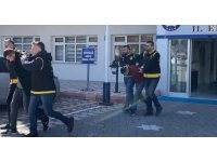 “Dövme yapmadı” diye iş yerine ateş açan 2 şahıs tutuklandı