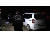 "Dur" ihtarına uymadı, polis memuruna çarpıp ağır yaraladı