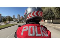 Deprem sonrası terk edilen apartmanlar polis ve bekçiye emanet