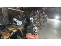 Mersin polisinden suç şebekesine operasyon, gizli oda ortaya çıktı: 5 gözaltı