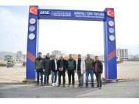 Avrupalı Türkler deprem bölgesine konteyner kent kuruyor