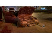 Depremzedeye ait araç alev aldı