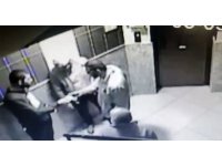 Depremzedenin 7 bin lirasını gasp ettiler