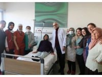 Karın ağrısı yaşayan 89 yaşındaki hastadan 35 santimetrelik kitle çıktı