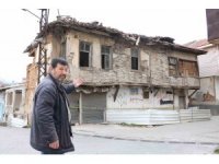 Asrın felaketi Osmanlı konağını yıkamadı