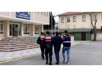 Mersin’de PKK/KCK operasyonu: Terör örgütü içerisinde silahlı faaliyet yürüten şüpheli yakalandı
