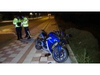 Motosikletteki kaskı başına takmadı, kazada ağır yaralandı